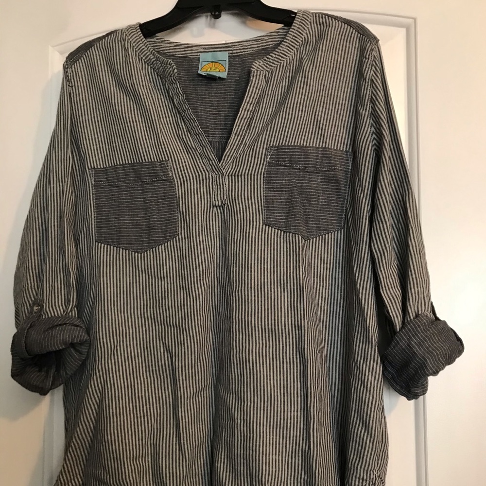 Cute C&C striped top.